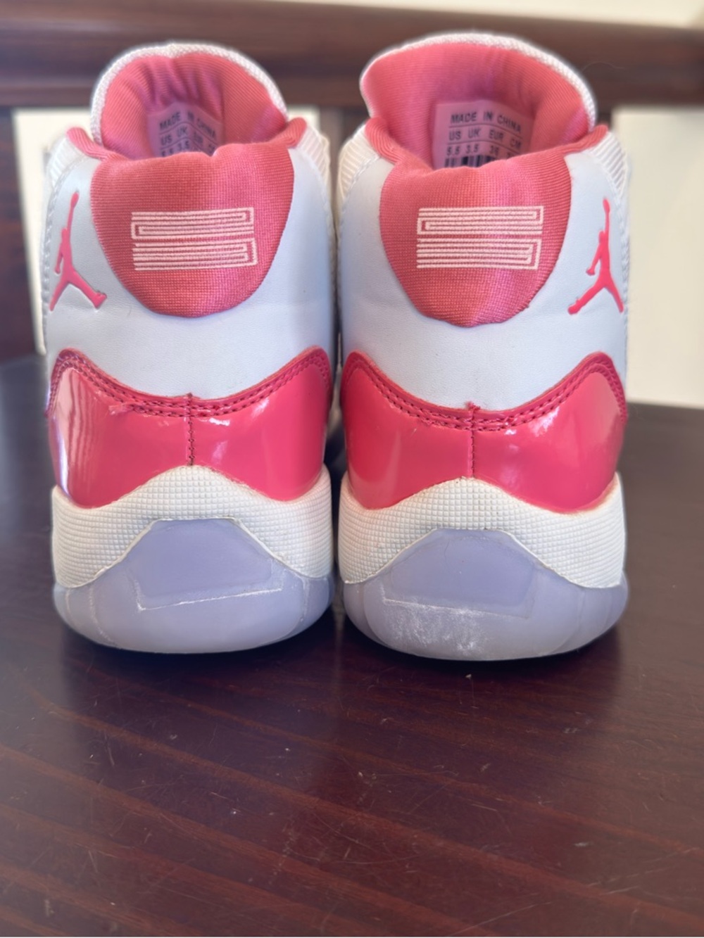 Nike Air Jordan 11 Retro "Barbie Pink" sneakers.  Patent Pink White Youth 5.5 - Picture 7 of 14